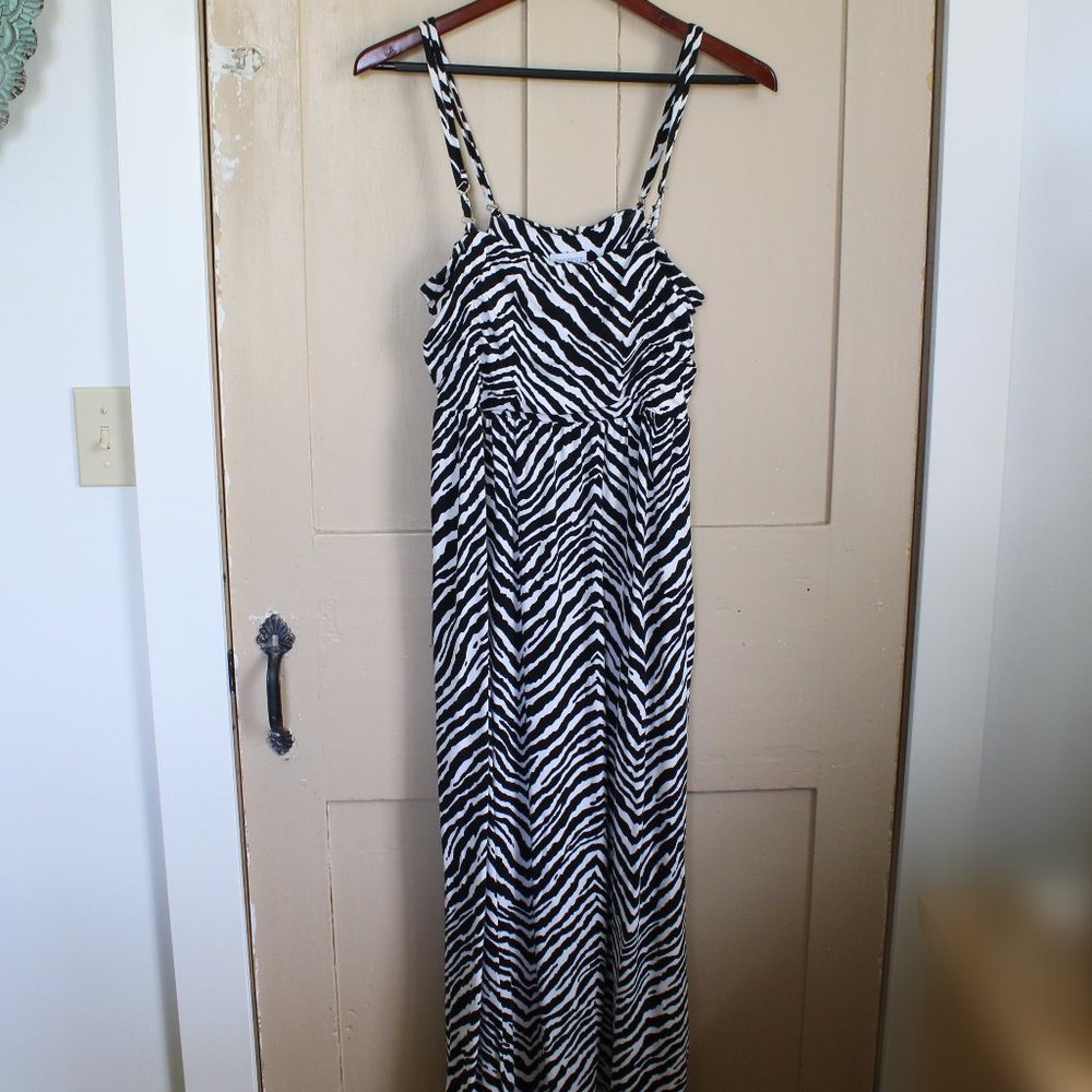 Zenergy by Chico's Maxi Zebra Dress Size 2
